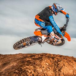 KTM 250 SX MY 2017 Action 05